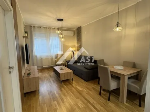 Izdavanje, jednosoban stan, 39m², Avijatičarsko naselje, Novi Sad Sve Podlokacije - image 9