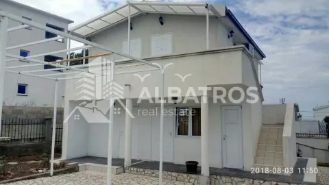 Kuća in Dobre Vode