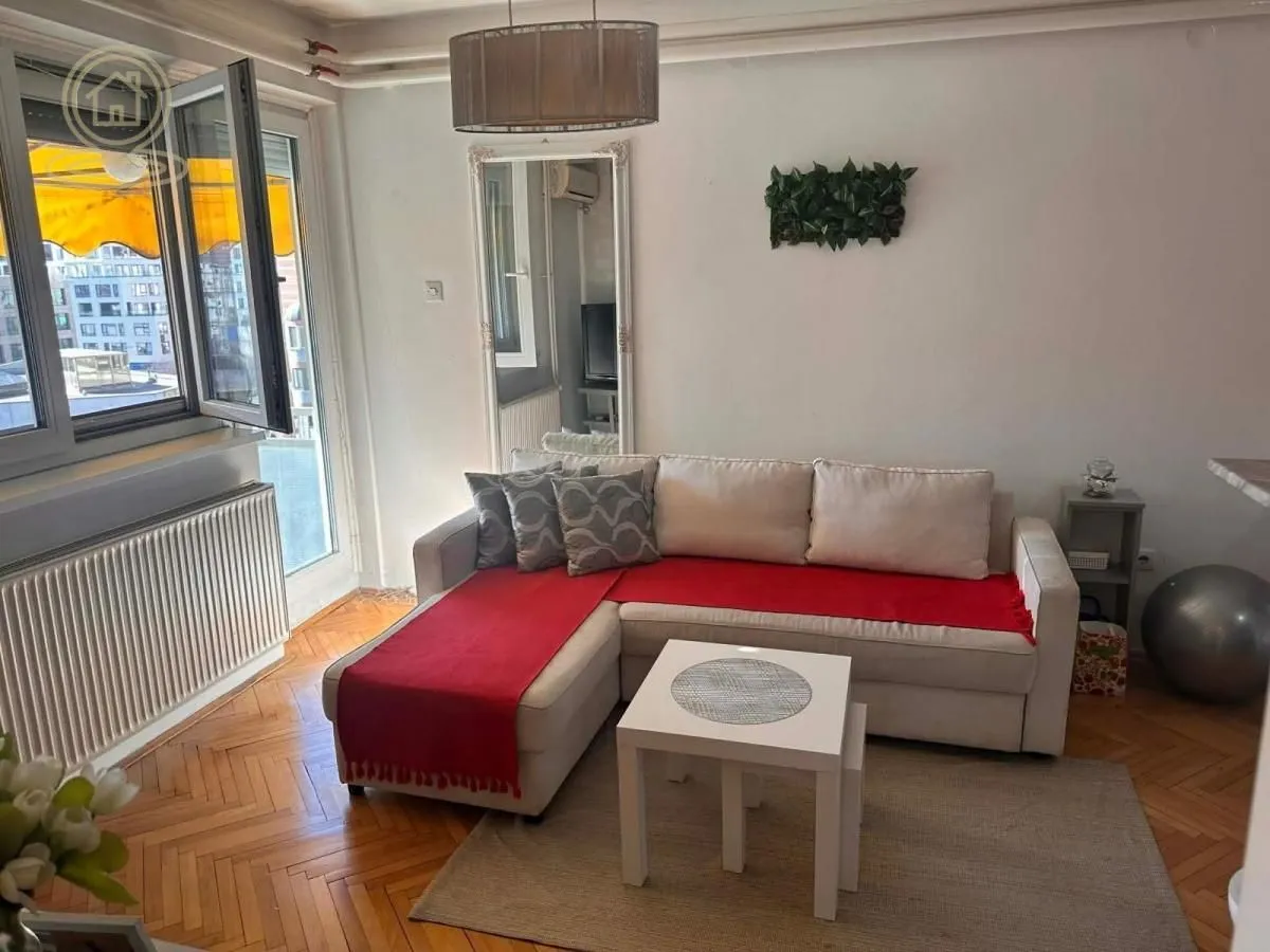 Izdavanje, jednosoban stan, 36m², Sajmište, Novi Sad