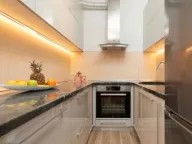 Izdavanje, dvosoban stan, 71m², Babilonija, Budva - image 11