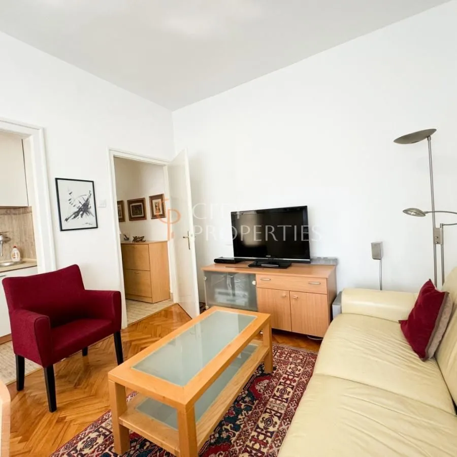 Rent, apartment, 50m², Centar, Podgorica