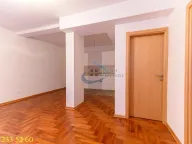 Prodaja, trosoban stan, 56m², Čubura, Beograd - image 4
