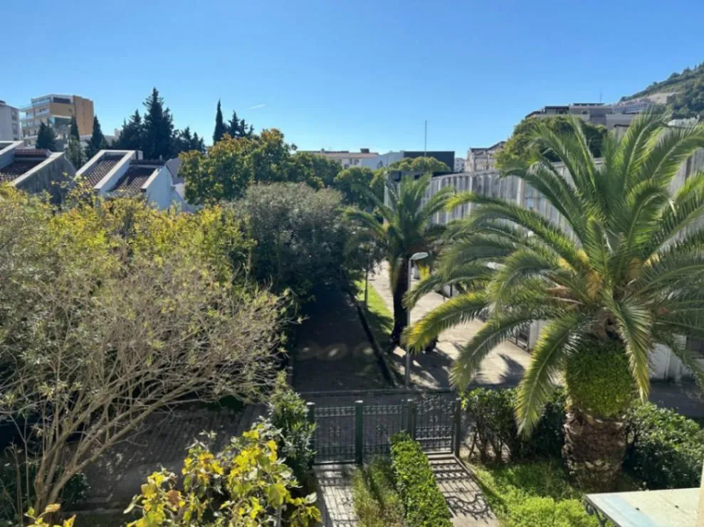 Sale, one bedroom apartment, 54m², Centar, Budva