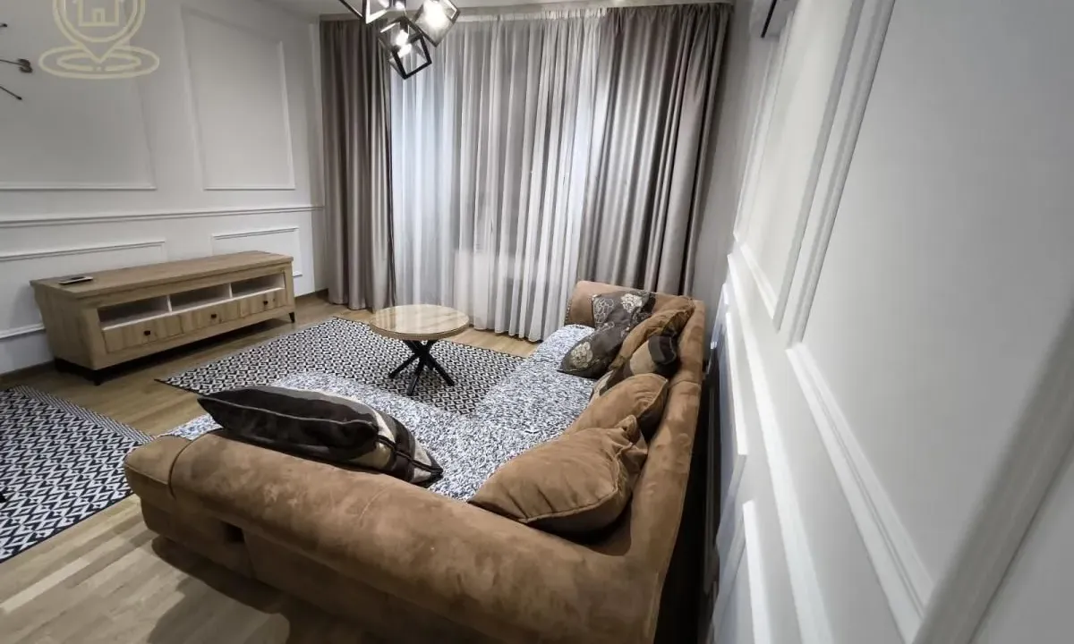 Rent, three bedroom apartment, 60m², Južni Bulevar, Vračar Sve Podlokacije