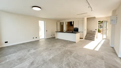 Prodaja, dvosoban stan, 119m², Krašići, Tivat - image 11