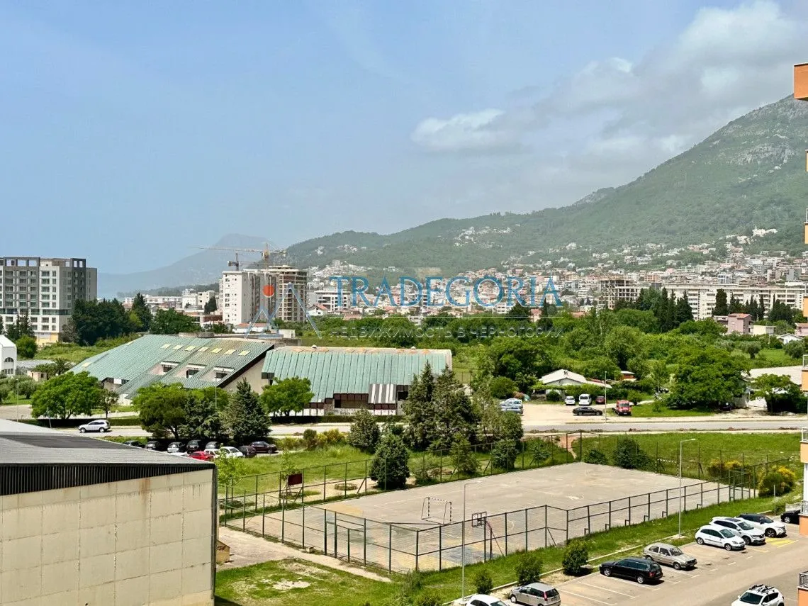 Prodaja, dvosoban stan, 69m², Bar, Crna Gora