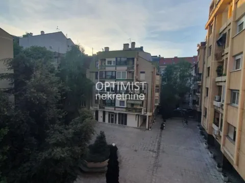 Sale, three bedroom apartment, 76m², Vračar Centar, Vračar Sve Podlokacije - image 12