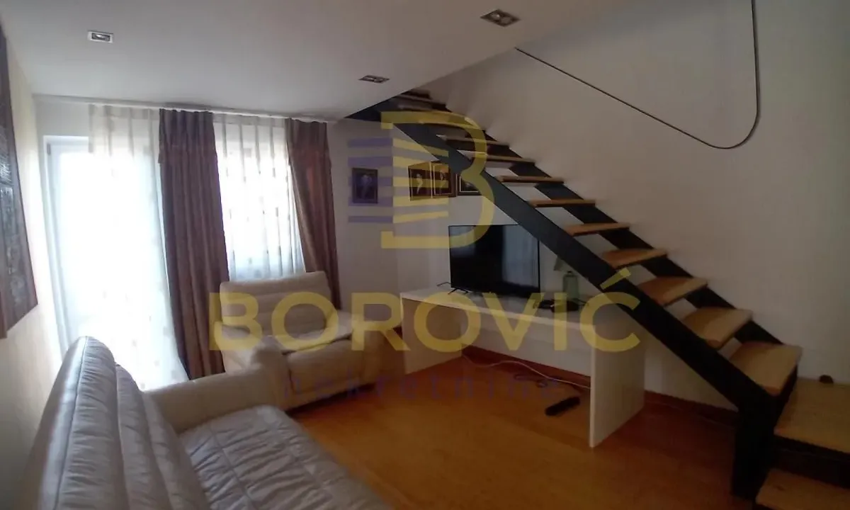 Rent, two bedroom apartment, 100m², Savski Venac, Beograd