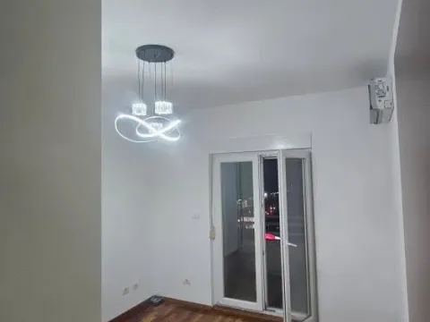 Izdavanje, dvosoban stan, 76m2, City Kvart, Podgorica Izdavanje, dvosoban stan, 76m2, City Kvart, Podgorica