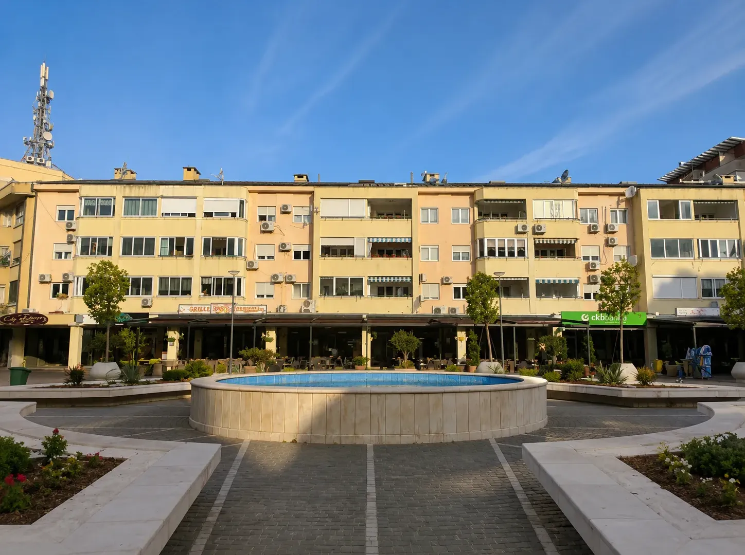 Izdavanje, dvosoban stan, 85m², Kruševac, Podgorica