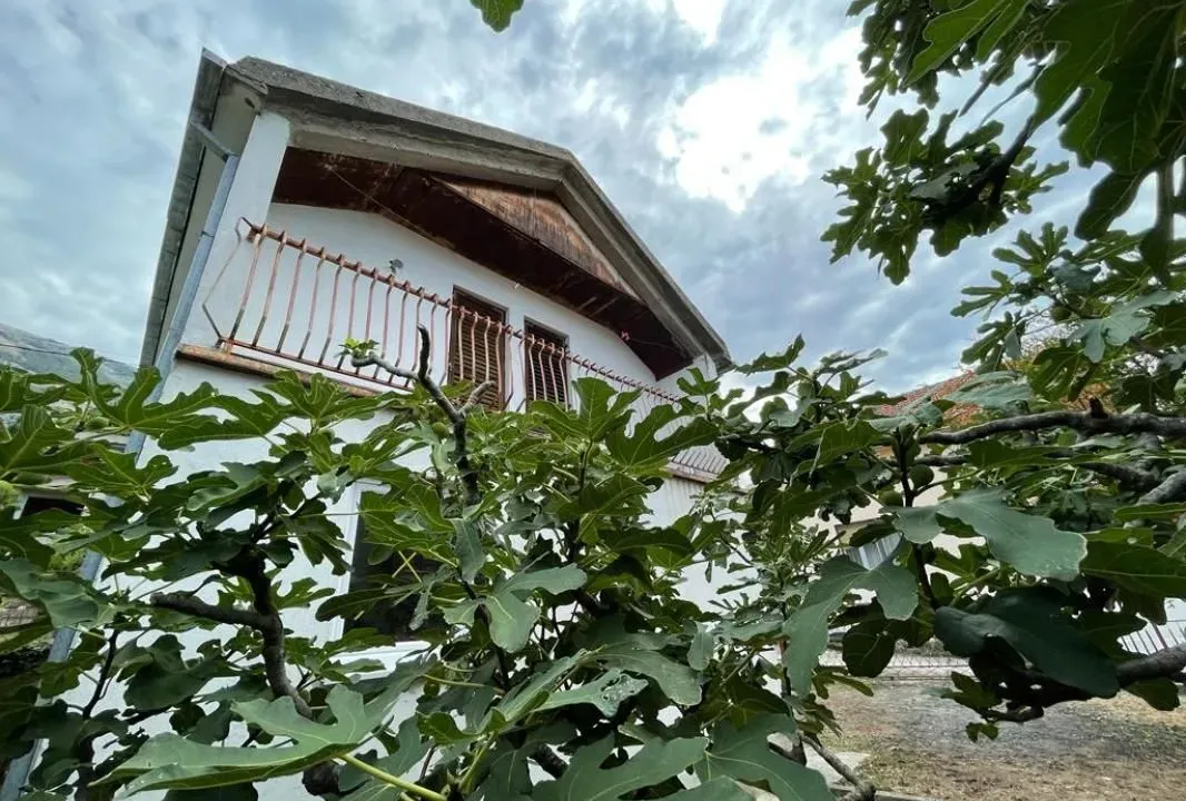 Sale, house, 110m², Sutomore, Bar