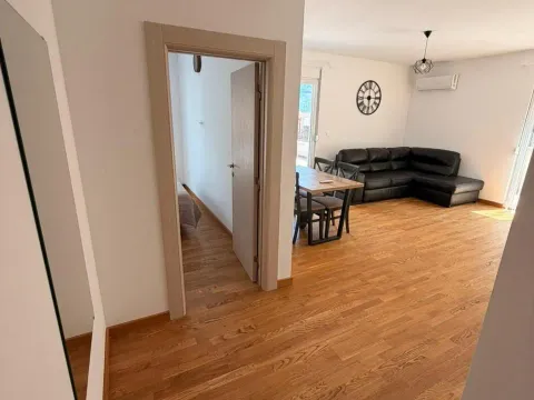 Prodaja, jednosoban stan, 47m², Centar, Budva - image 7