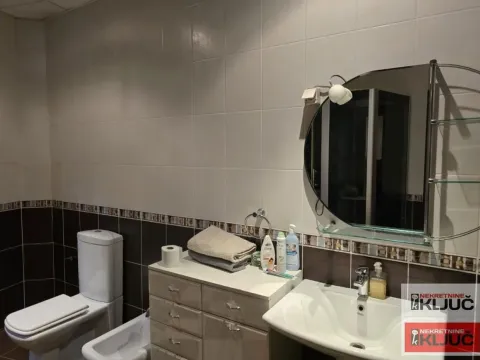 Rent, house, 250m², Sajmište, Novi Sad - image 3