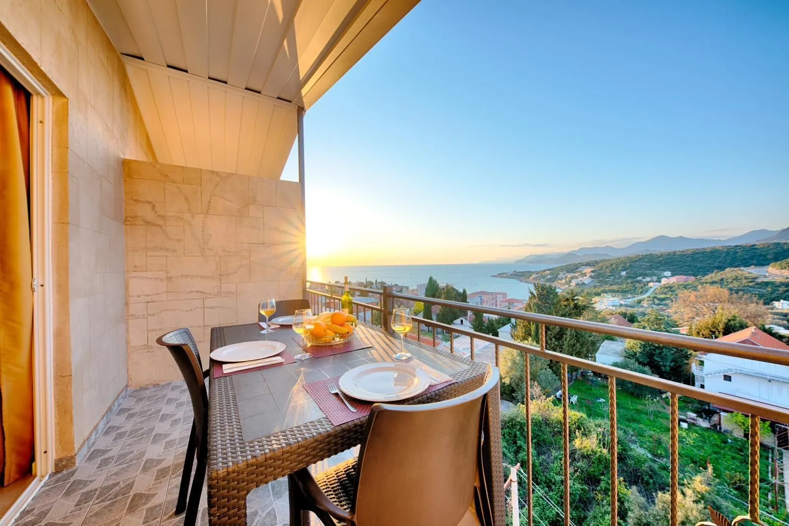 Prodaja, ugostiteljski objekat, 416m², Utjeha, Ulcinj