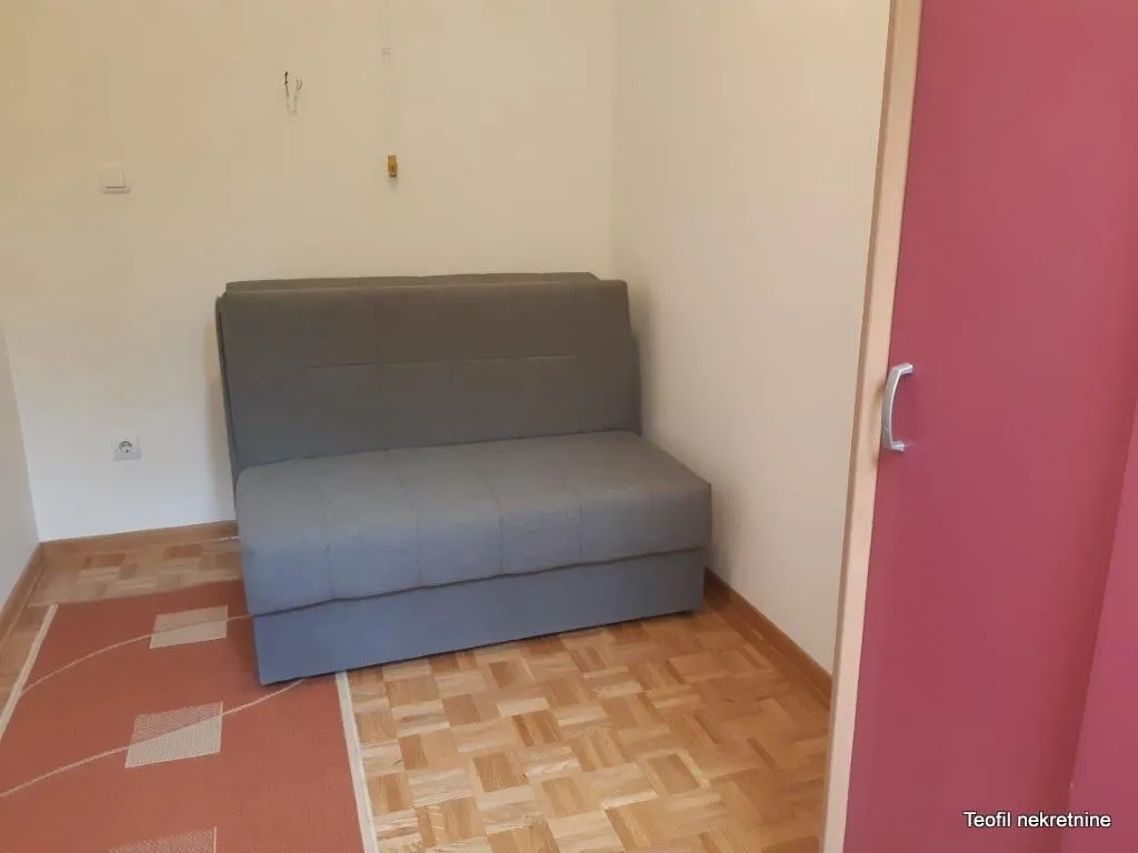 Rent, one bedroom apartment, 35m², Severni Bulevar, Zvezdara Sve Podlokacije