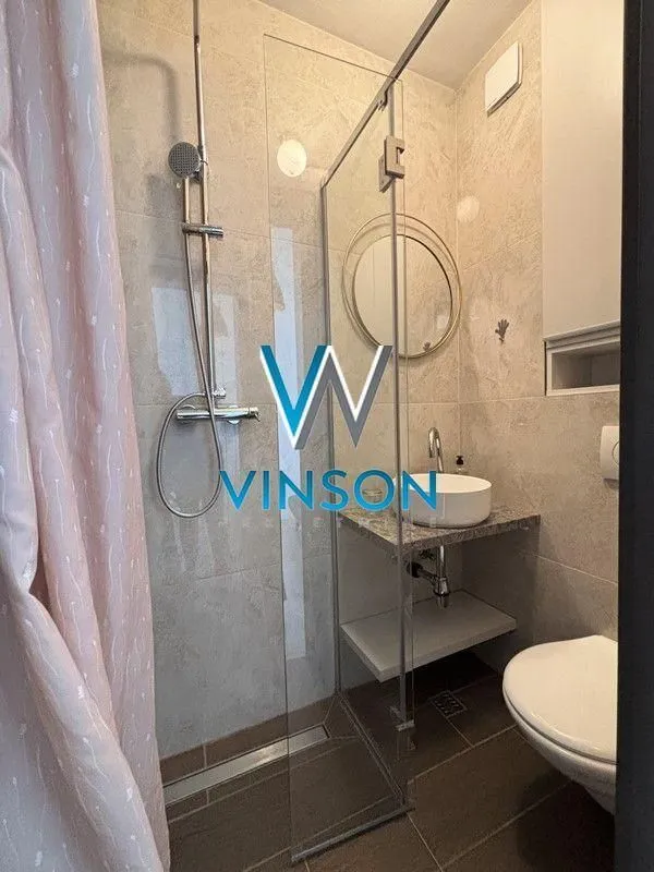 Izdavanje, jednosoban stan, 28m², Centar, Novi Sad