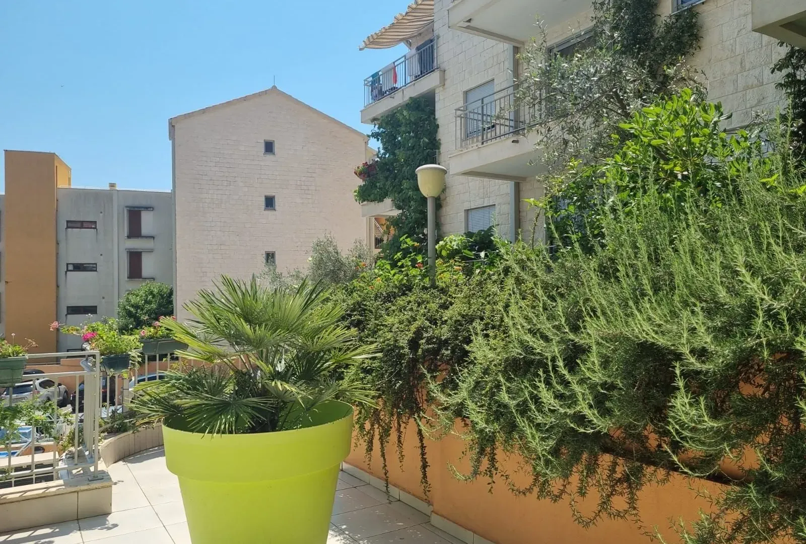 Sale, two bedroom apartment, 54m², Petrovac, Budva