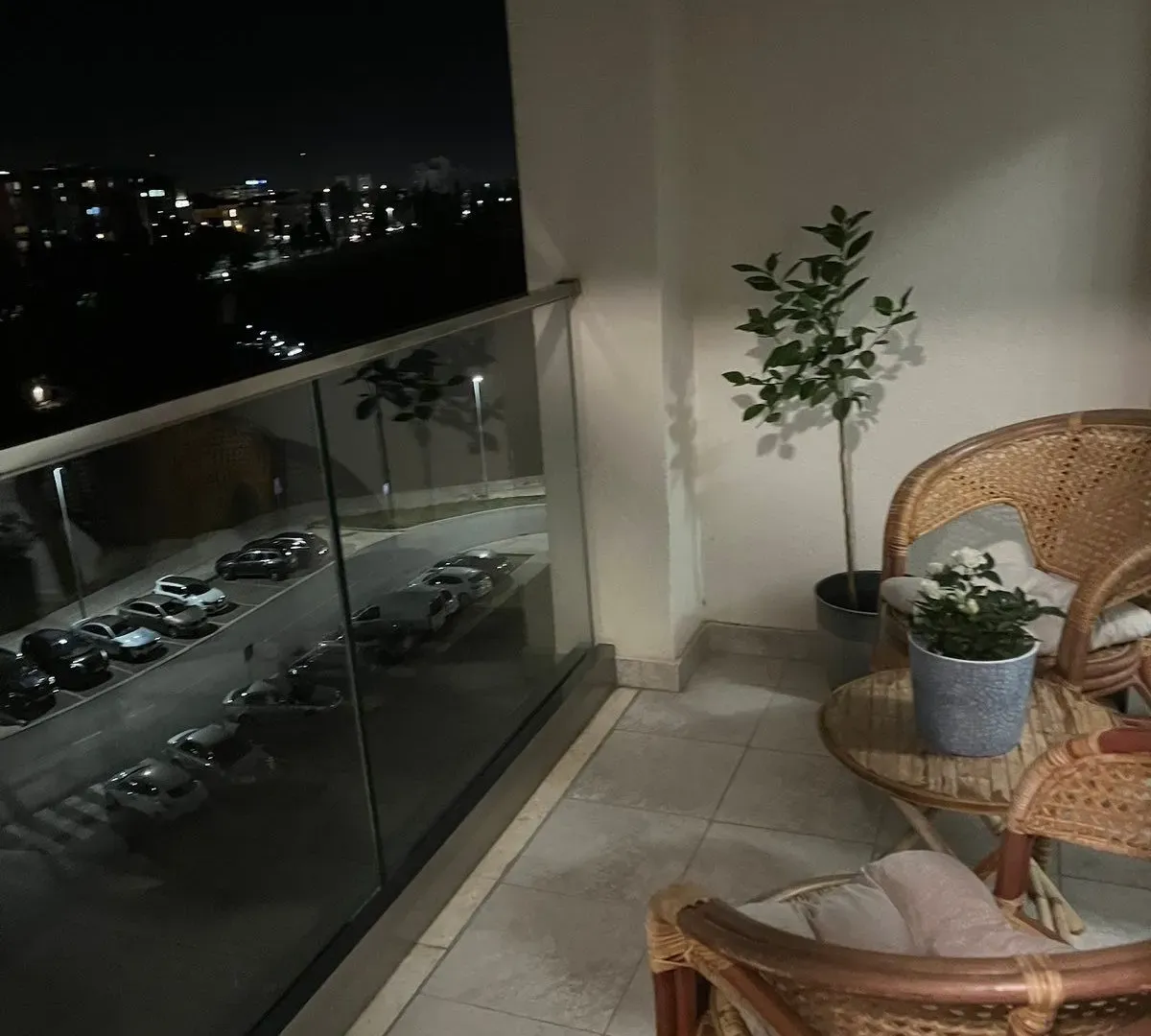 Izdavanje, jednosoban stan, 50m², Vezirov Most, Podgorica