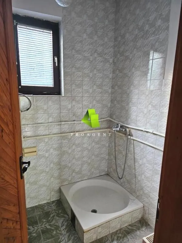 Prodaja, kuća, 285m², Medijana, Niš