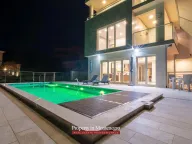 Sale, house, 400m², Bečići, Budva - image 40