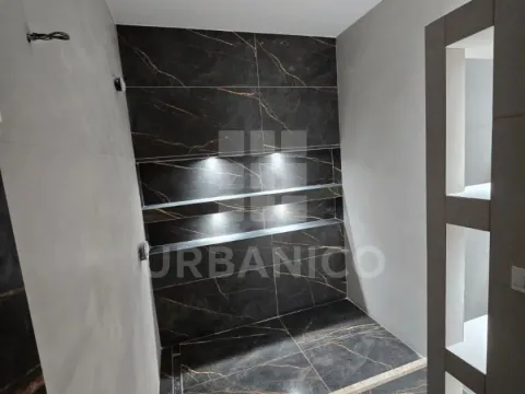 Sale, two bedroom apartment, 72m², Stari Aerodrom, Podgorica - image 9