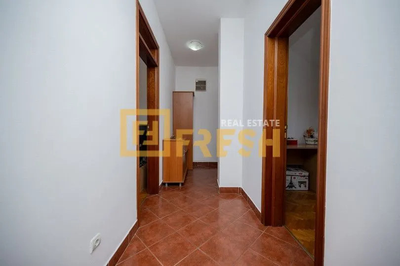 Prodaja, trosoban stan, 91m², Stari Aerodrom, Podgorica