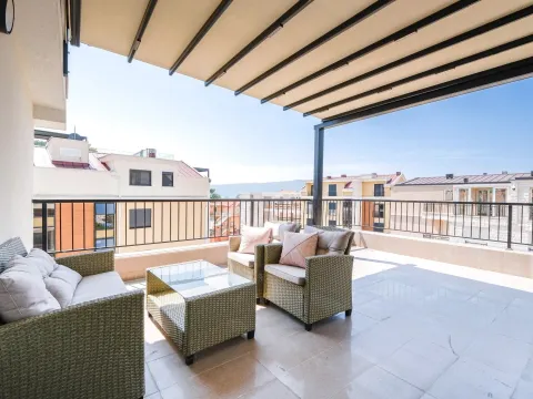 Prodaja, dvosoban stan, 93m², Donja Lastva, Tivat - image 12