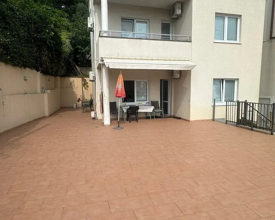 Prodaja, kuća, 515m², Bar, Crna Gora