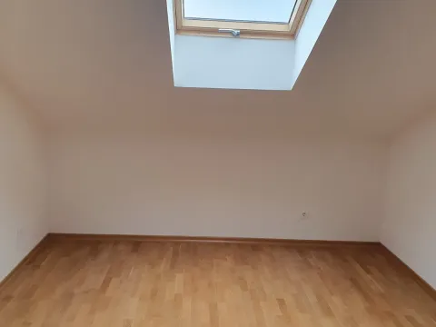 Prodaja, jednosoban stan, 40m², Stari Aerodrom, Podgorica - image 15