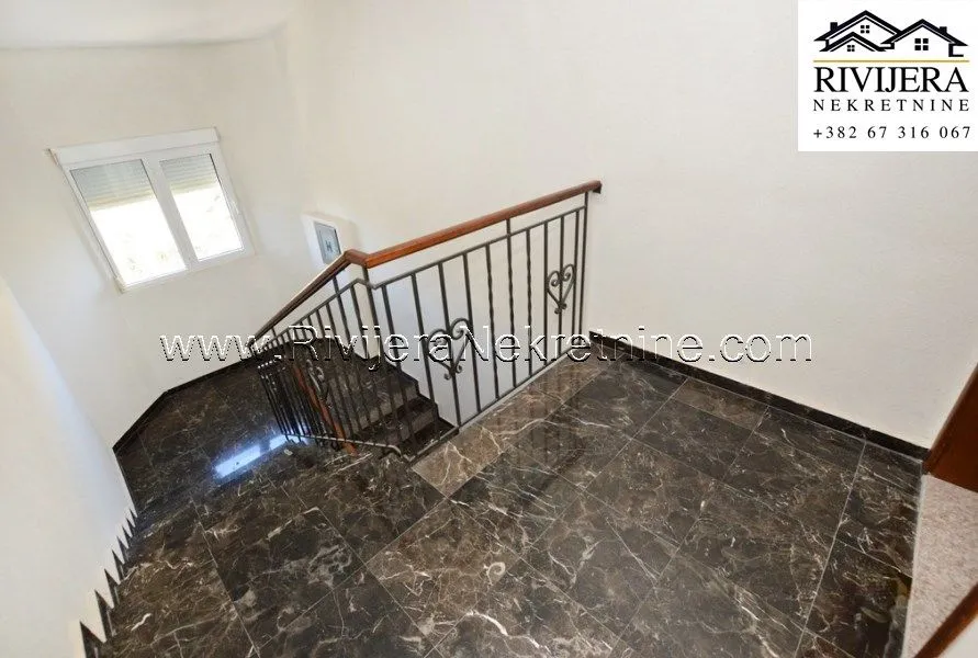 Prodaja, dvosoban stan, 116m², Krimovica, Kotor