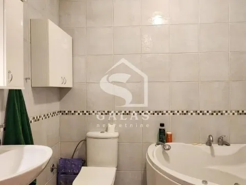 Sale, three bedroom apartment, 80m², Karadjordjevac, Leskovac - image 4