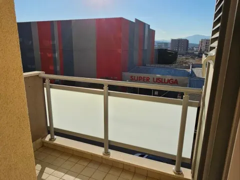 Rent, two bedroom apartment, 64m², City Kvart, Podgorica - image 15