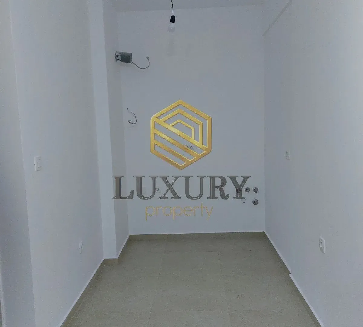 Prodaja, jednosoban stan, 41m², Stari Aerodrom, Podgorica