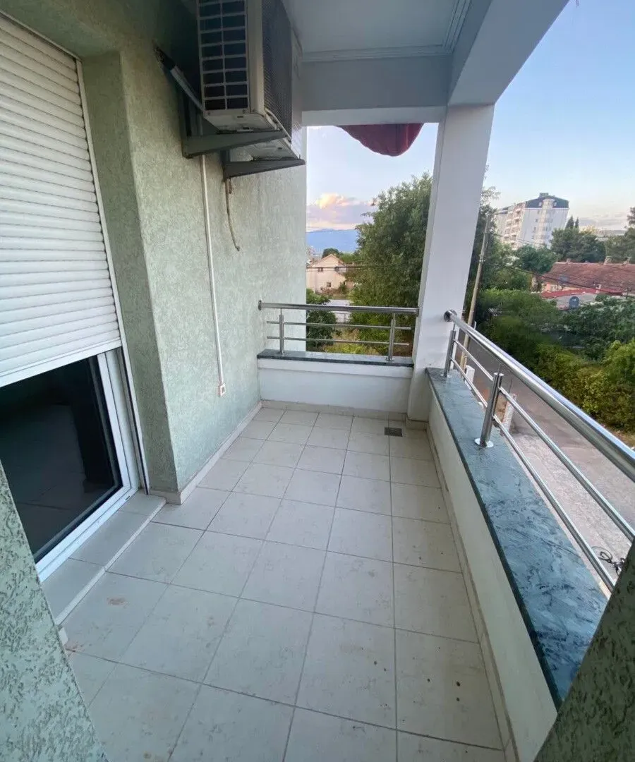Rent, two bedroom apartment, 69m², Pobrežje, Podgorica