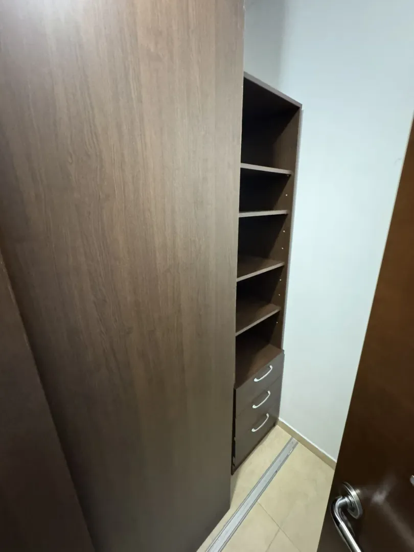 Izdavanje, trosoban stan, 105m², Preko Morače, Podgorica
