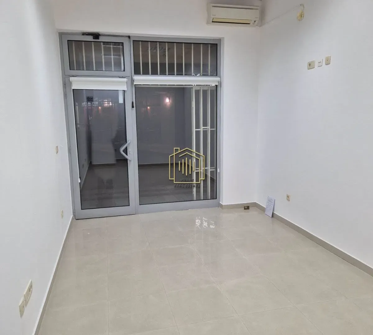 Rent, office space, 20m², Stari Aerodrom, Podgorica