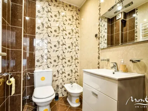 Prodaja, kuća, 227m², Zelenika, Herceg Novi - image 21