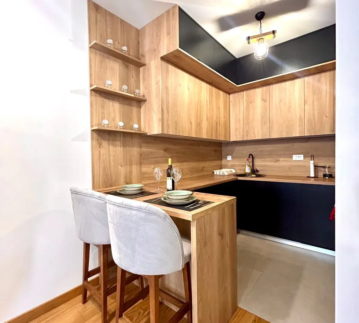Izdavanje, jednosoban stan, 47m², New City, Podgorica