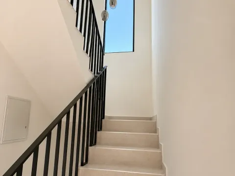 Rent, house, 225m², Gornja Gorica, Podgorica - image 9