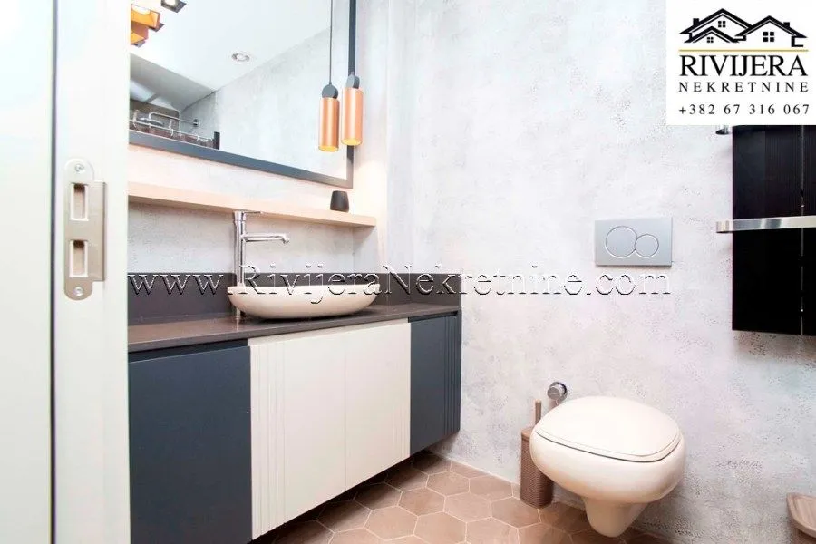 Prodaja, dvosoban stan, 65m², Donja Lastva, Tivat