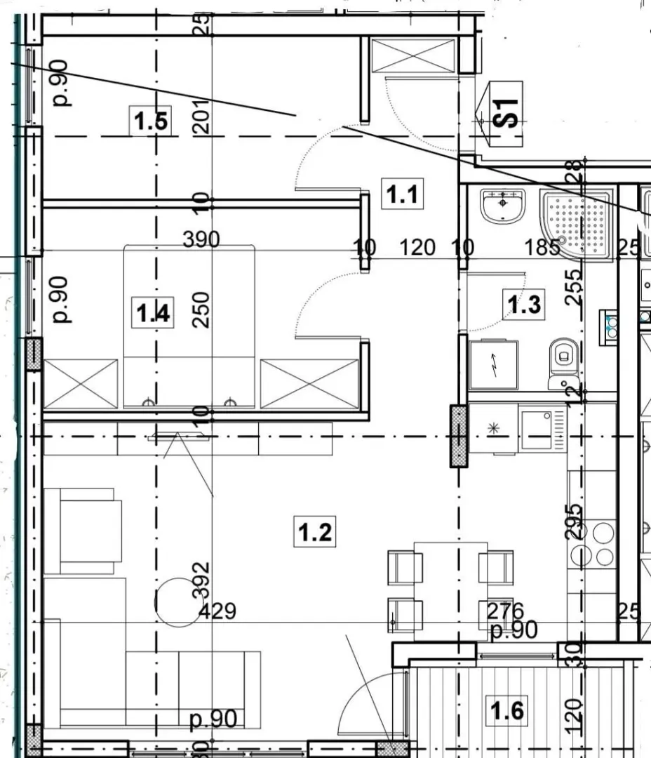 Arhitektonski nacrt dela stana sa rasporedom prostorija i dimenzijama.
