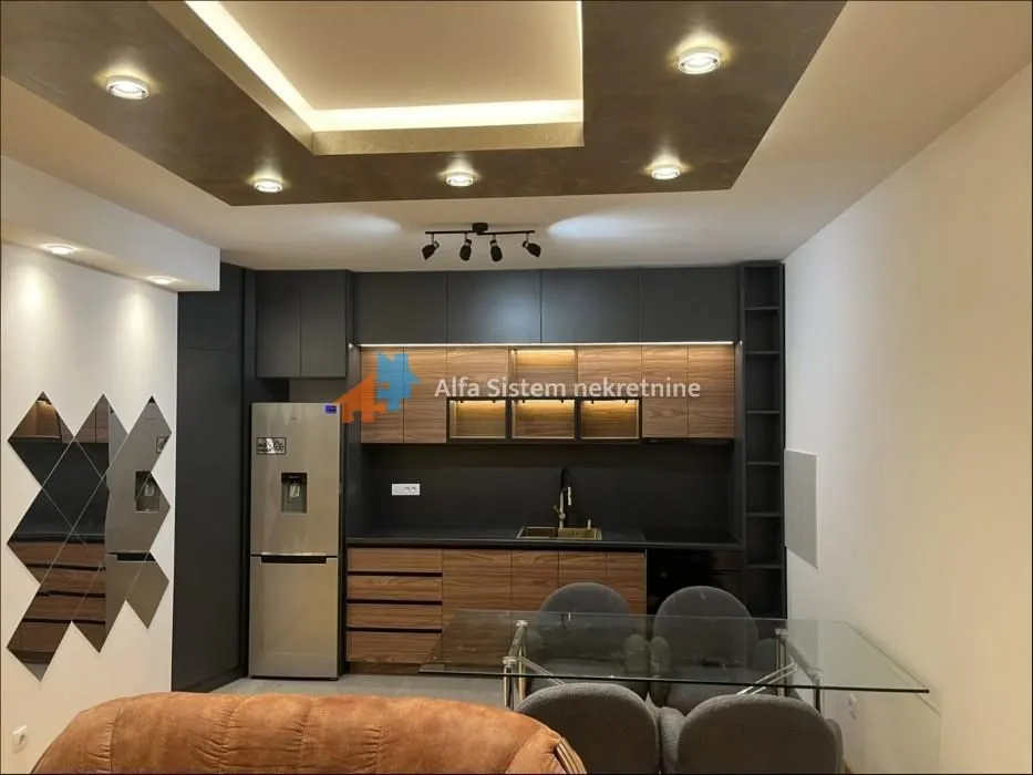 Rent, three bedroom apartment, 83m², Vidikovački venac, Rakovica