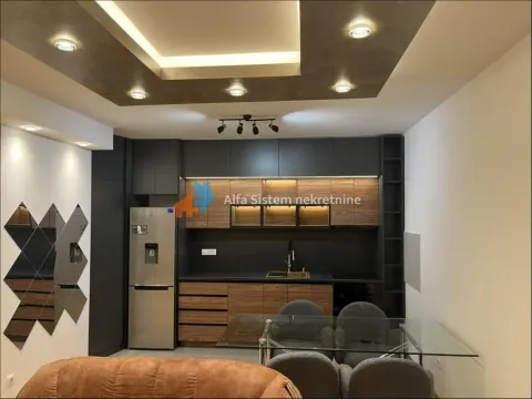 Izdavanje, trosoban stan, 83m², Vidikovački venac, Rakovica - image 5