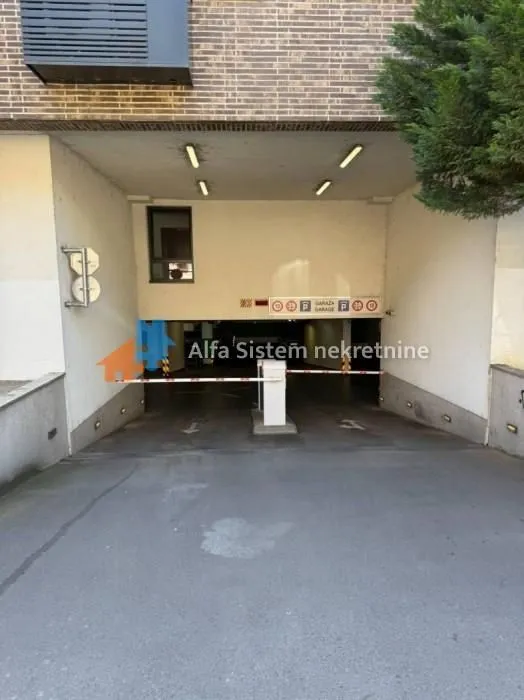 Rent, two bedroom apartment, 55m², Južni Bulevar, Vračar Sve Podlokacije