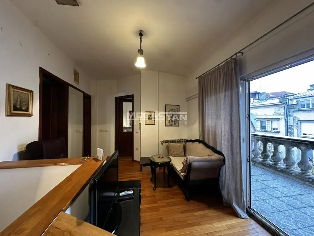 Sale, apartment, 109m², Stari Grad, Beograd