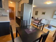 Izdavanje, dvosoban stan, 76m², Stari Aerodrom, Podgorica - image 2