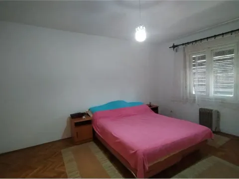 Prodaja, trosoban stan, 76m², Marger, Niš - image 7