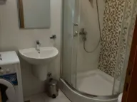 Izdavanje, jednosoban stan, 42m², City Kvart, Podgorica - image 9