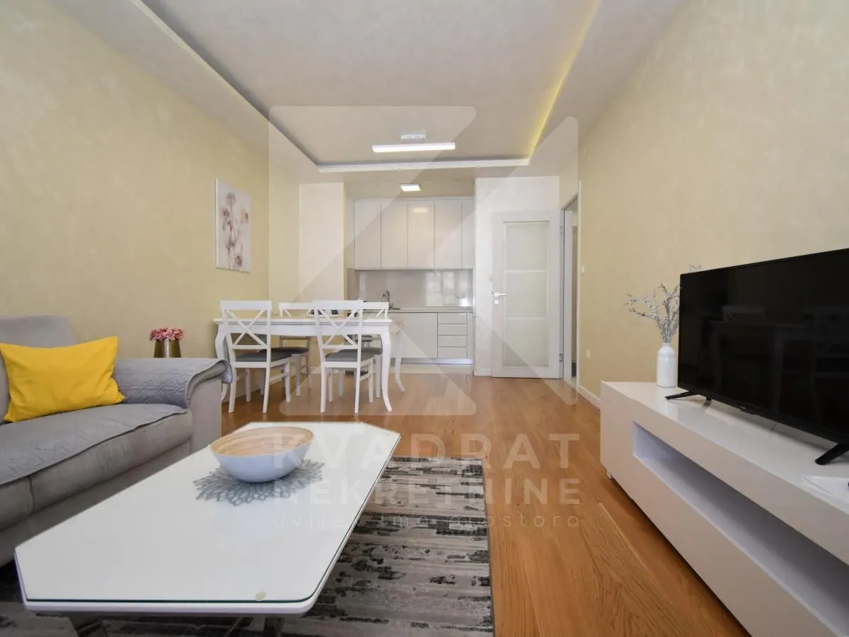 Rent, two bedroom apartment, 70m², Central Point, Podgorica