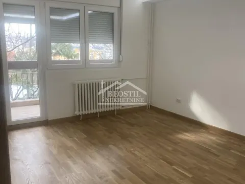 Prodaja, trosoban stan, 72m², Zvezdara Sve Podlokacije, Beograd - image 2